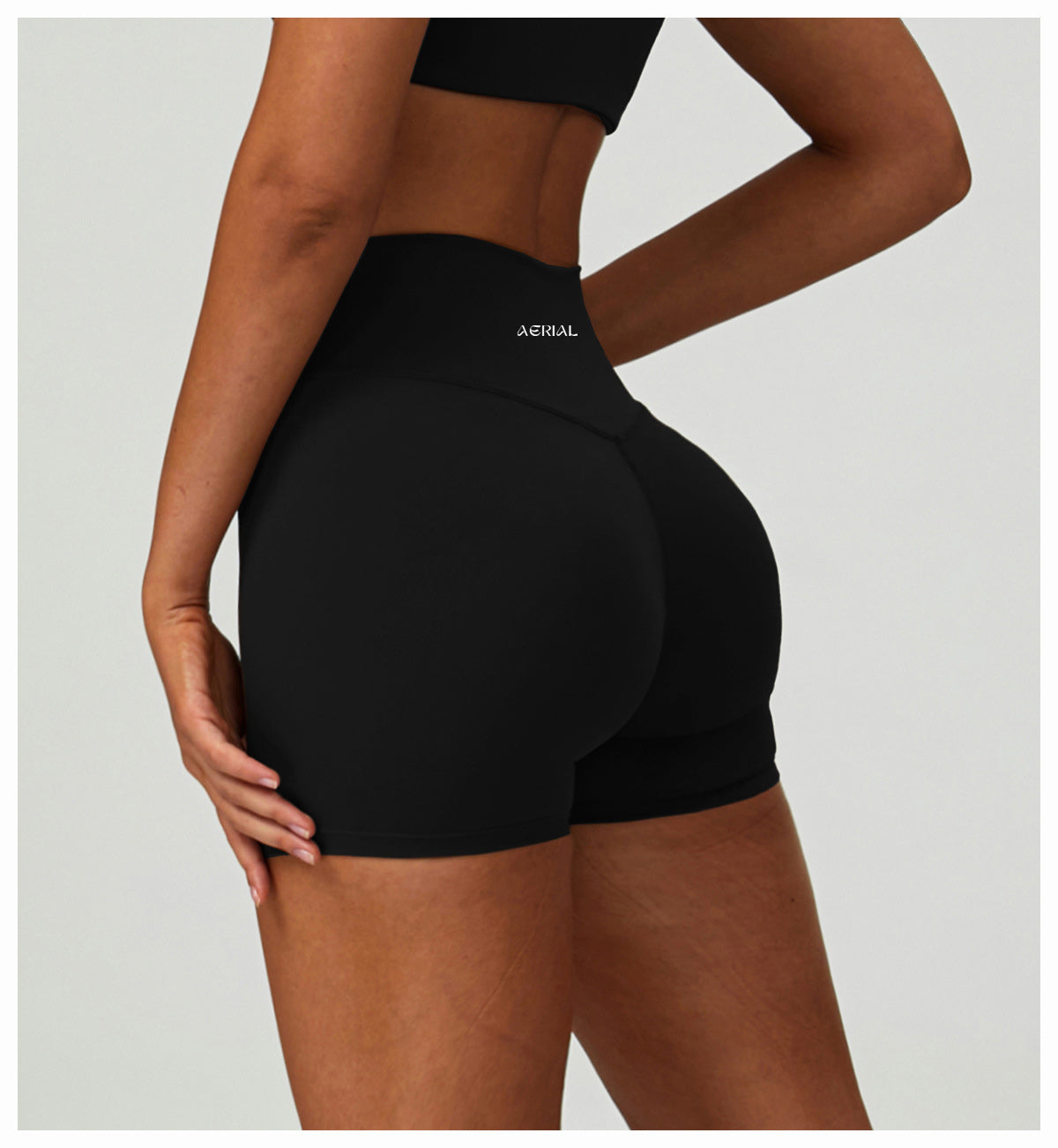 Short noir
